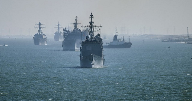 В Черное море зашел боевой флот НАТО