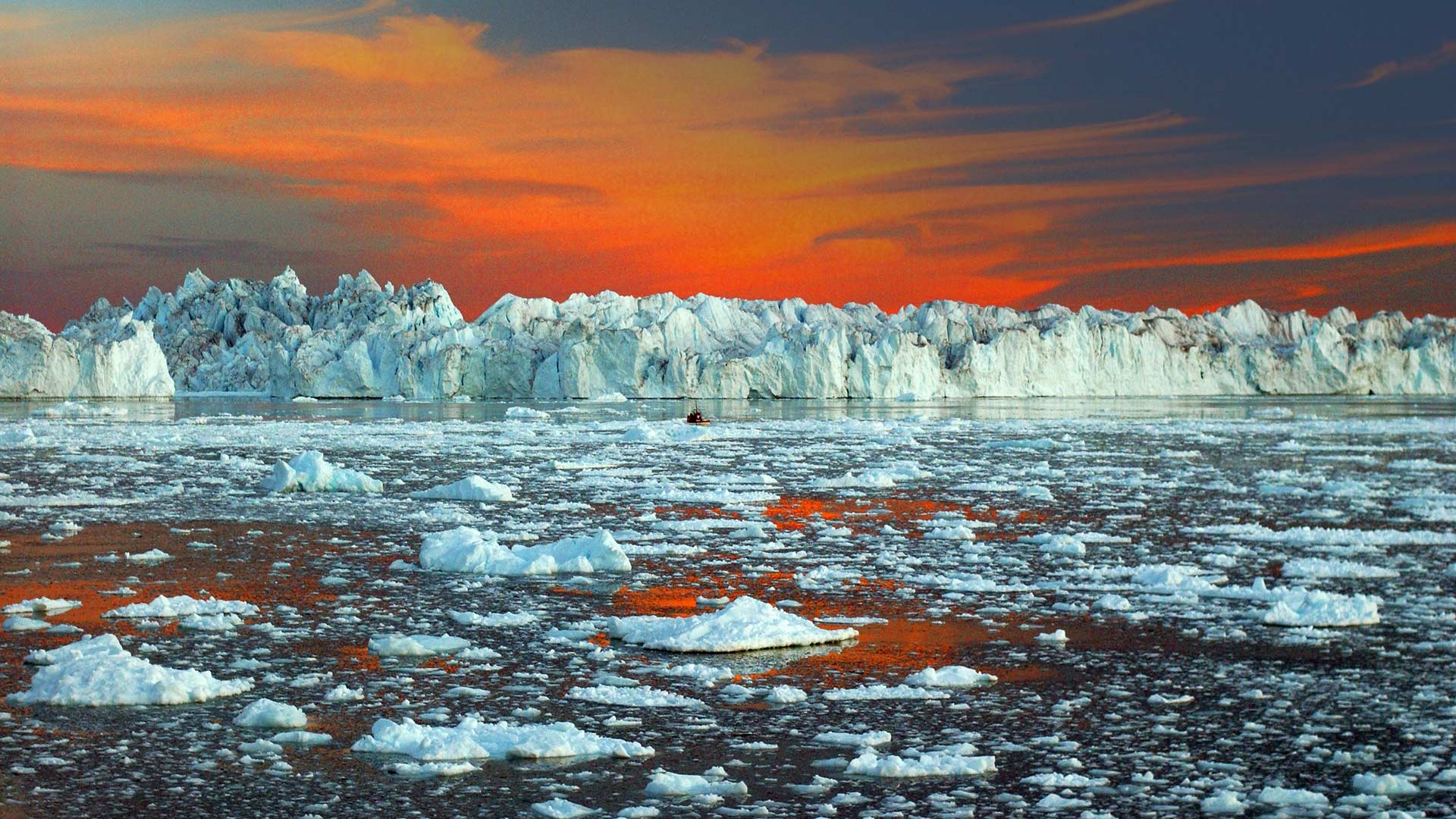 Відео, яке не залишить байдужим нікого: ось як виглядає руйнування одного з найбільших льодовиків світу