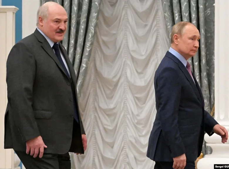 “Я недостатньо занурений у цю проблему”, – Лукашенко висловився щодо війни в Україні, та розповів що думає про можливе застосування росією ядерної зброї.