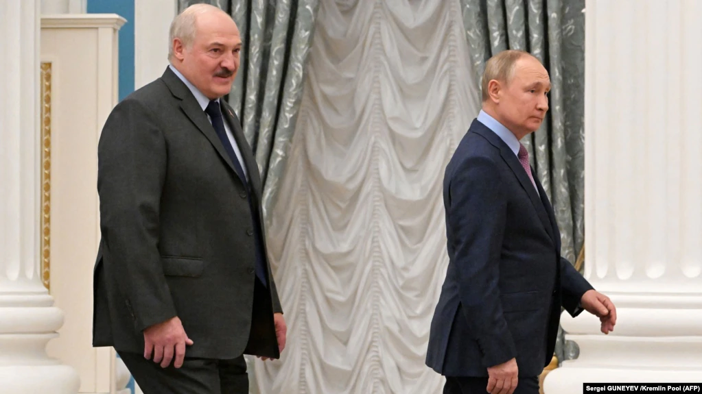 “Я недостатньо занурений у цю проблему”, – Лукашенко висловився щодо війни в Україні, та розповів що думає про можливе застосування росією ядерної зброї.