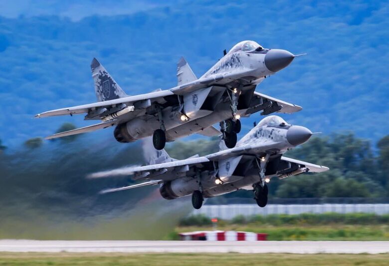 Ось хто нам брати! Словаччина передає Україні 13 літаків Міг-29