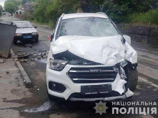 Правосуддя в Україні немає: Суд зменшив покарання водійці, яка напідпитку скалічила школяра￼